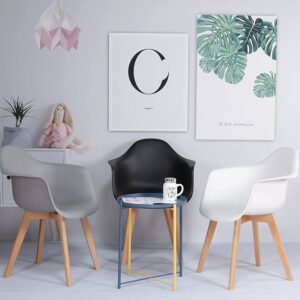 Eames Arms Chair