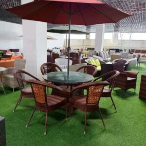 6-Seater Dining Set+ Umbrella