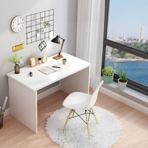 1-Meter Desk+Eames Chair
